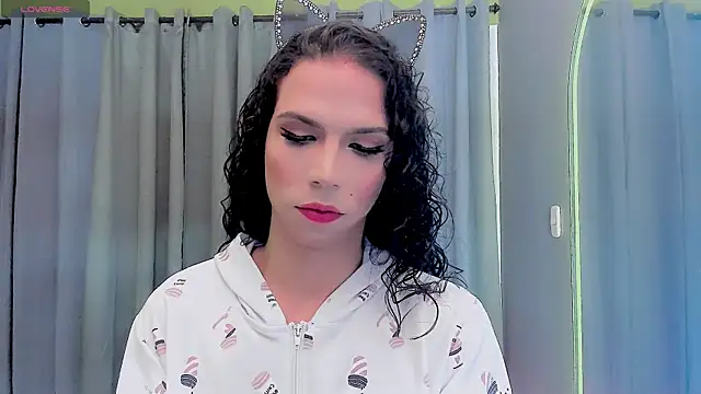 Snapshot of gatitavenecis chatting on March 2025 06:41:01 AM gatitavenecis online show from March 2025 06:41:01 AM