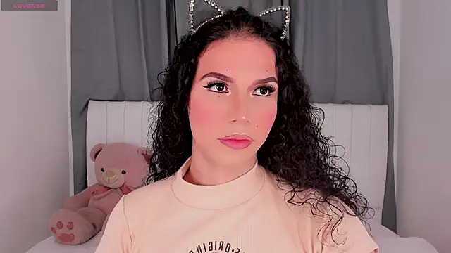 Snapshot of gatitavenecis chatting on October 2025 02:25:02 PM gatitavenecis online show from October 2025 02:25:02 PM