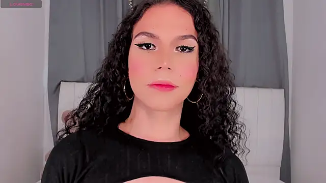 Snapshot of gatitavenecis chatting on October 2025 03:20:01 PM gatitavenecis online show from October 2025 03:20:01 PM