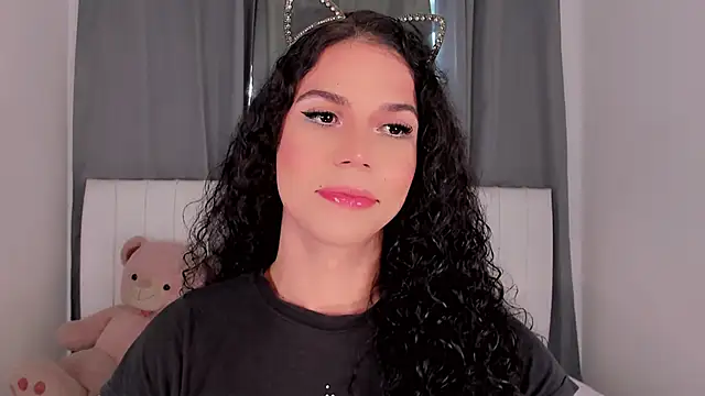 Snapshot of gatitavenecis chatting on October 2025 05:39:01 PM gatitavenecis online show from October 2025 05:39:01 PM