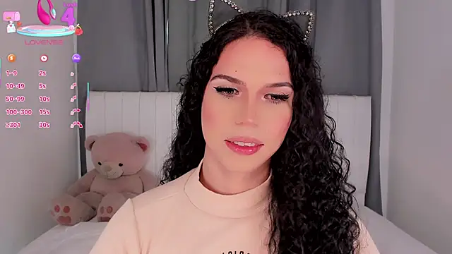 Snapshot of gatitavenecis chatting on November 2025 06:51:01 PM gatitavenecis online show from November 2025 06:51:01 PM