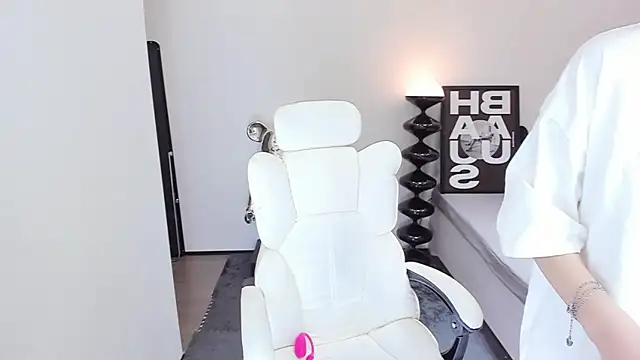 Snapshot of bdbdzs chatting on January 2025 02:58:02 AM bdbdzs online show from January 2025 02:58:02 AM