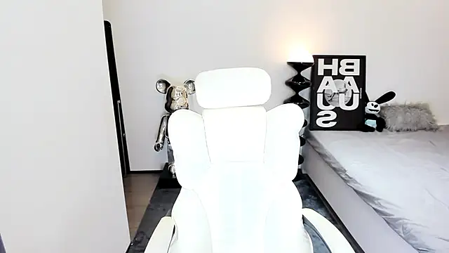 Snapshot of bdbdzs chatting on February 2025 09:48:02 PM bdbdzs online show from February 2025 09:48:02 PM