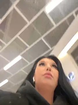 Tisha Busty online show from December 2024 02:41:02 PM