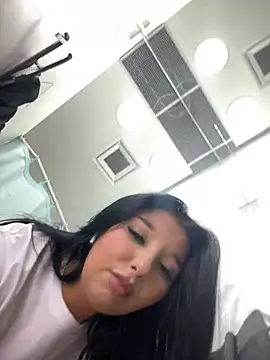 Tisha Busty online show from March 2025 04:32:01 PM