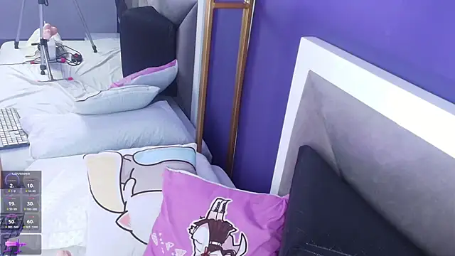 brigiitte rohan online show from March 2025 03:17:01 AM