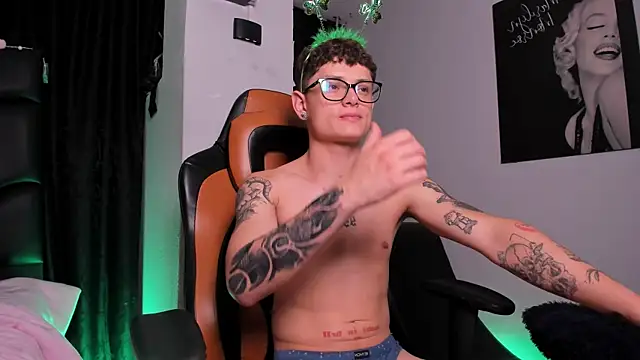 LexieandNate online show from March 2025 07:30:02 AM