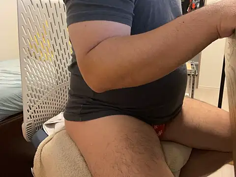 Snapshot of loinclothgay chatting on December 2024 06:20:02 AM loinclothgay online show from December 2024 06:20:02 AM