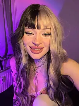 madelinexx online show from September 2025 06:22:02 PM