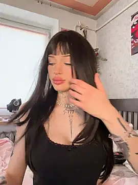 madelinexx online show from June 2026 01:50:01 PM