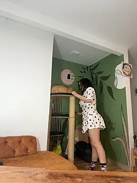 Elizabeth Dupont online show from September 2025 07:08:01 PM