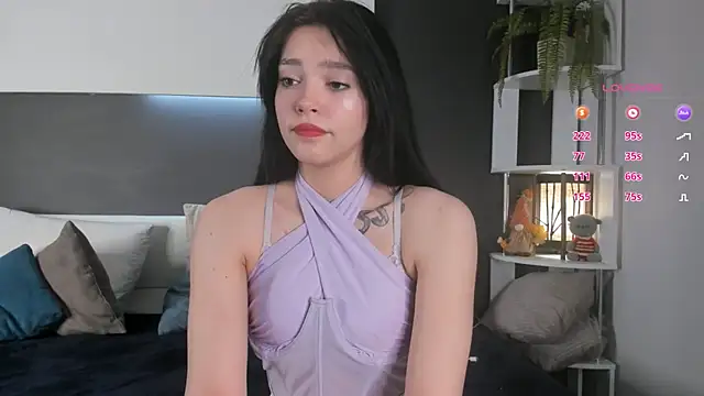 Snapshot of WildaBendell chatting on February 2025 11:54:02 AM WildaBendell online show from February 2025 11:54:02 AM