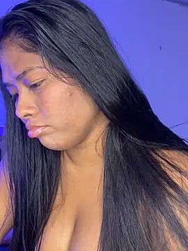 Snapshot of hurren_pasha chatting on March 2026 01:14:02 PM hurren pasha online show from March 2026 01:14:02 PM