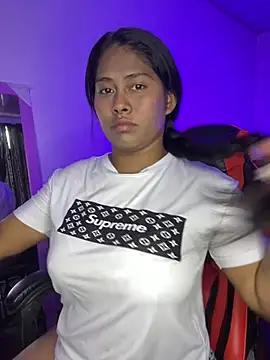 Snapshot of hurren_pasha chatting on April 2026 12:43:02 PM hurren pasha online show from April 2026 12:43:02 PM