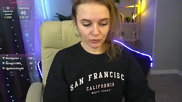 MaribelRiverr  online show from December 2024 10:16:01 AM