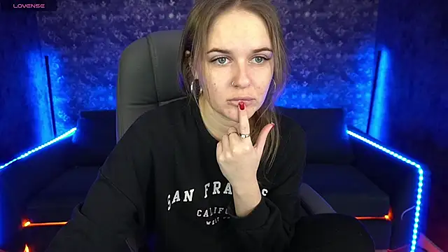 MaribelRiverr  online show from February 2025 06:31:01 AM