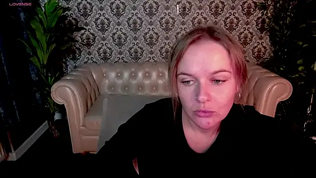 MaribelRiverr  online show from September 2025 05:20:02 AM