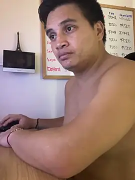 Snapshot of ahntony__69 chatting on April 2026 06:29:02 AM ahntony 69 online show from April 2026 06:29:02 AM