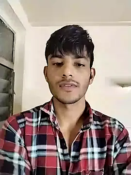 kingkartik7 online show from February 2025 04:00:02 PM