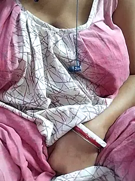 Snapshot of miss-Riy chatting on April 2026 05:08:02 PM miss-Riy online show from April 2026 05:08:02 PM