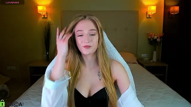 Stacy River online show from February 2026 09:19:02 AM