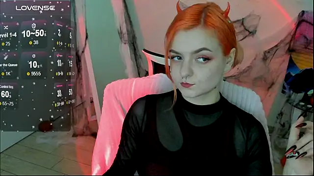 Fire Bestie online show from October 2025 02:18:02 PM