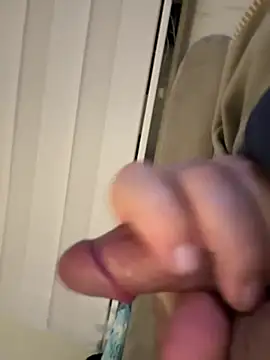 Snapshot of derFickerali chatting on February 2025 02:17:02 AM derFickerali online show from February 2025 02:17:02 AM