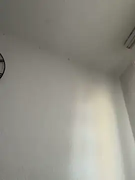 derFickerali online show from November 2025 08:36:02 AM