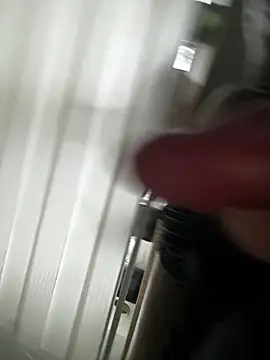 derFickerali online show from December 2025 08:45:01 AM