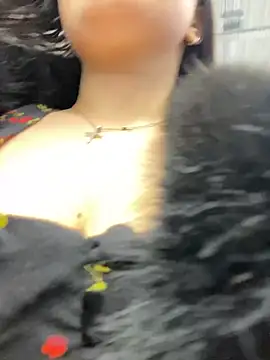 Snapshot of Chloe__Moon chatting on December 2024 04:43:02 PM Chloe Moon online show from December 2024 04:43:02 PM