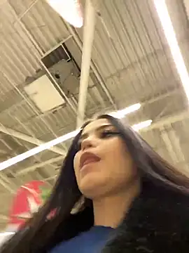 Snapshot of Chloe__Moon chatting on January 2025 03:35:01 PM Chloe Moon online show from January 2025 03:35:01 PM