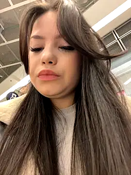 Snapshot of Chloe__Moon chatting on December 2025 02:23:02 PM Chloe Moon online show from December 2025 02:23:02 PM