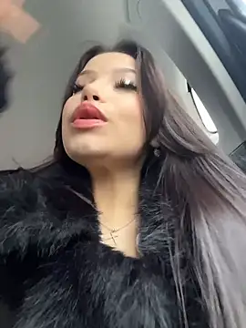 Snapshot of Chloe__Moon chatting on January 2026 12:32:02 PM Chloe Moon online show from January 2026 12:32:02 PM