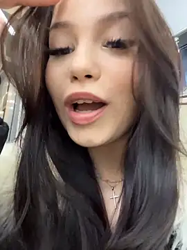 Snapshot of Chloe__Moon chatting on February 2026 02:04:02 PM Chloe Moon online show from February 2026 02:04:02 PM