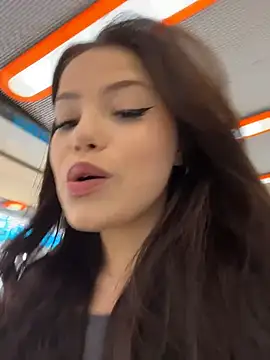 Snapshot of Chloe__Moon chatting on March 2026 02:13:01 PM Chloe Moon online show from March 2026 02:13:01 PM