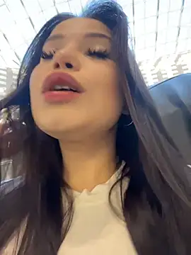 Snapshot of Chloe__Moon chatting on March 2026 02:25:02 PM Chloe Moon online show from March 2026 02:25:02 PM