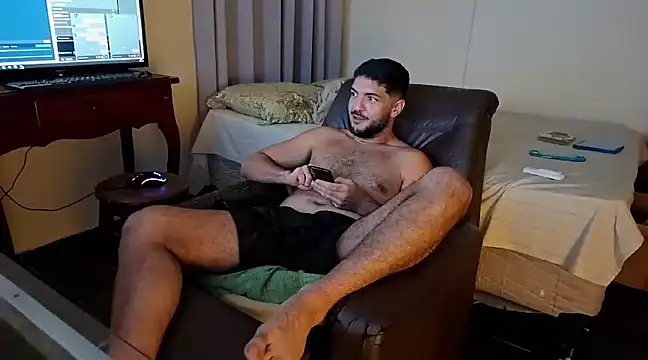 LUH133 online show from December 2024 12:32:02 AM