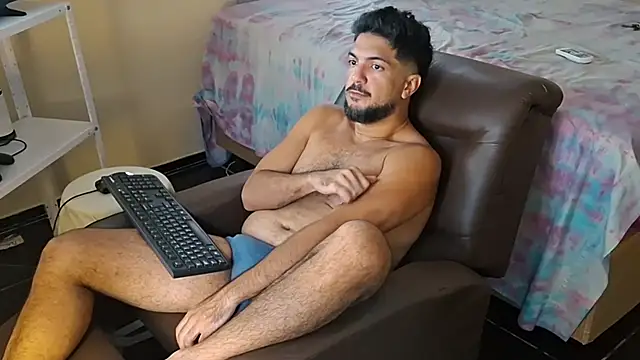 LUH133 online show from December 2025 05:42:02 PM