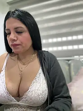 Milff parkerrr online show from January 2025 12:14:01 PM