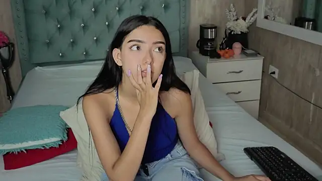 Marcelaa fox online show from April 2026 07:58:01 PM