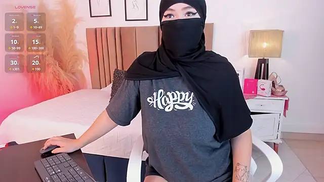 Snapshot of samaara_ chatting on September 2025 12:05:02 PM samaara online show from September 2025 12:05:02 PM