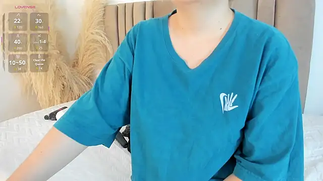 Snapshot of samaara_ chatting on September 2025 12:07:01 PM samaara online show from September 2025 12:07:01 PM