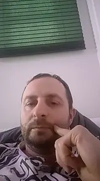 Snapshot of poldek38 chatting on March 2025 05:25:01 AM poldek38 online show from March 2025 05:25:01 AM