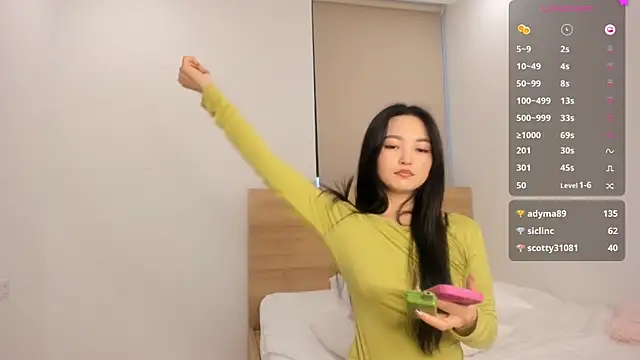 Snapshot of 1_love_8 chatting on December 2024 11:37:01 PM 1 love 8 online show from December 2024 11:37:01 PM