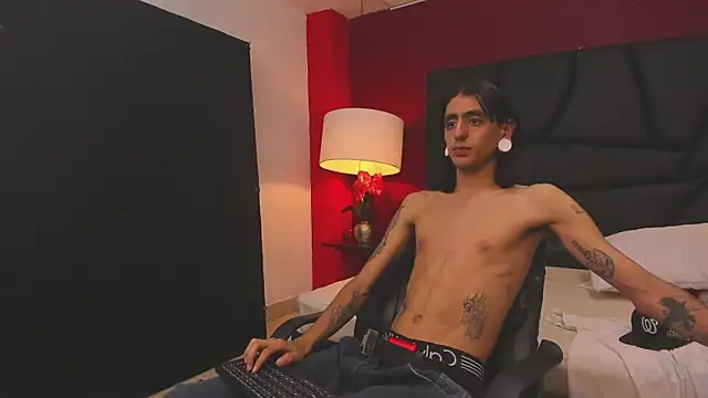 Matthew Dixonn online show from December 2024 06:19:02 AM