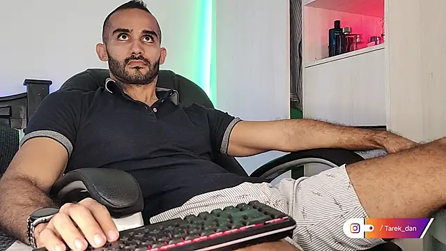 Snapshot of orion1993 chatting on February 2025 01:08:01 PM orion1993 online show from February 2025 01:08:01 PM