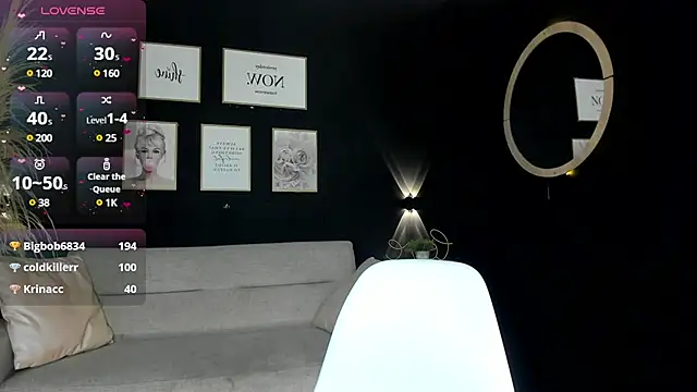 Snapshot of Hanna_fost chatting on December 2024 06:57:02 PM Hanna fost online show from December 2024 06:57:02 PM