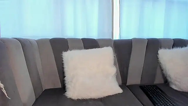 Snapshot of Hanna_fost chatting on March 2025 03:59:01 PM Hanna fost online show from March 2025 03:59:01 PM