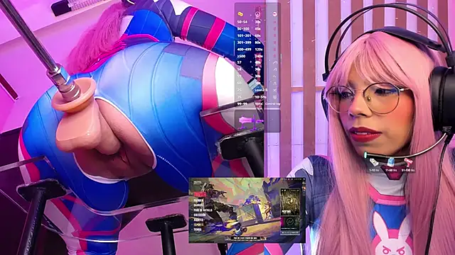 LunaAridi online show from October 2025 09:44:02 PM