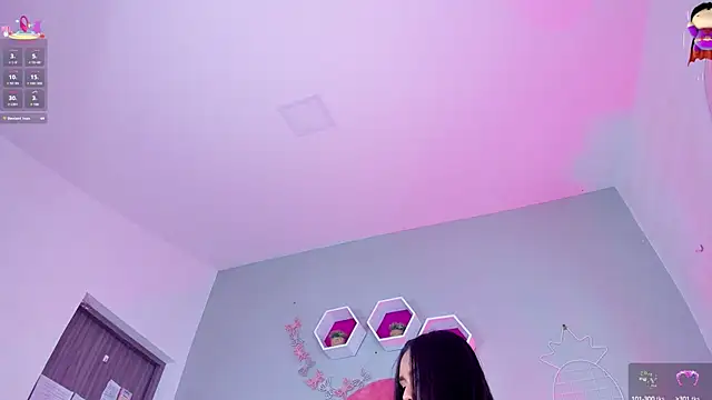 StefanyWilliams  online show from February 2025 05:40:02 AM